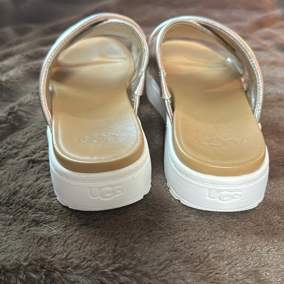 UGG Zane Crossband Gold Metallic Platform Sandal Sz 10 - Picture 6 of 14